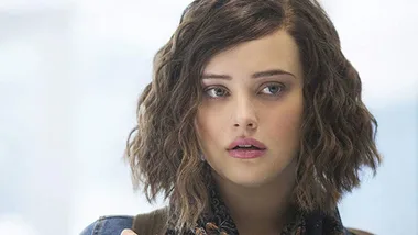 WATCH: Netflix has removed “13 Reasons Why’s” graphic suicide scene