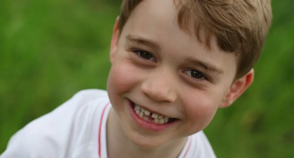 Kate Middleton shares NEW photos of Prince George on his 6th birthday