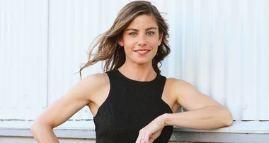 SeaChange’s Brooke Satchwell reveals “Everyone thinks I’m pregnant!”