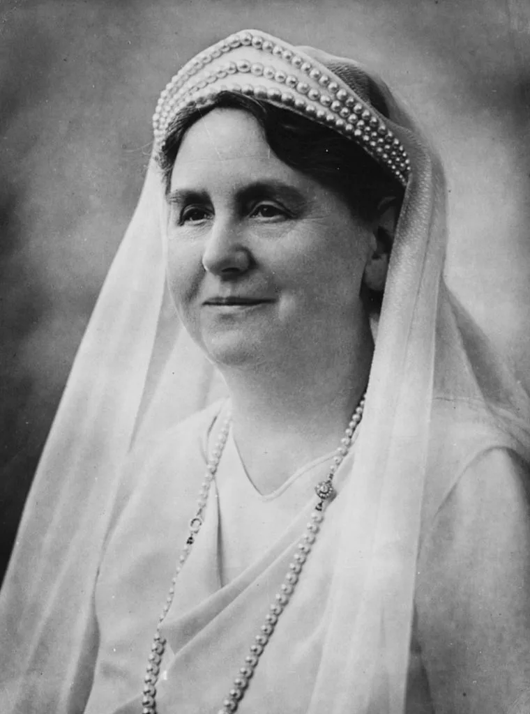 A black & white portrait of Queen Wilhelmina of the Netherlands