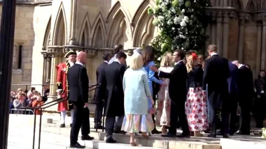 Katy Perry and Orlando Bloom arrive for Ellie Goulding’s wedding
