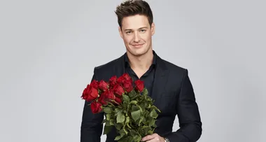 Bachelor contestants’ WhatsApp group shut down after winner revealed