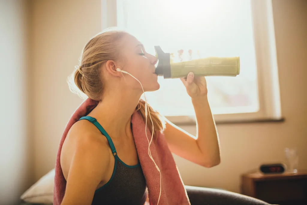 Shakes that are high in protein may help to shift the winter kilos