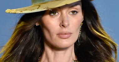 PHOTOS: Aussie supermodel Nicole Trunfio walks the runway four months pregnant