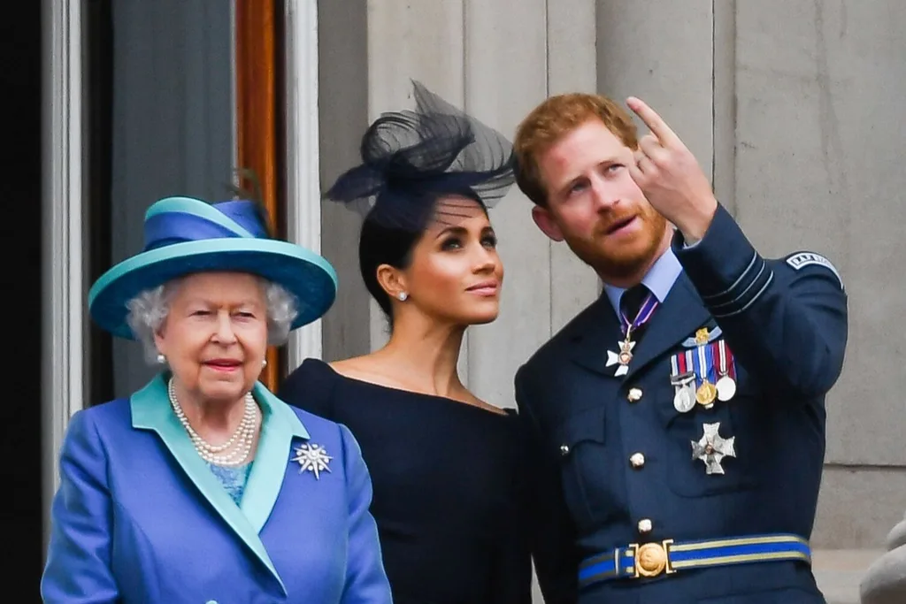 harry meghan queen