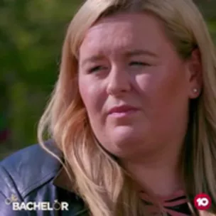 Kate walks out on Abbie during The Bachelor finale