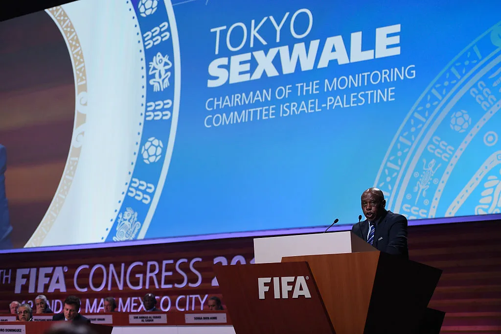 Tokyo Sexwale on stage talking on the Monitoring Committee Israel-Palestine