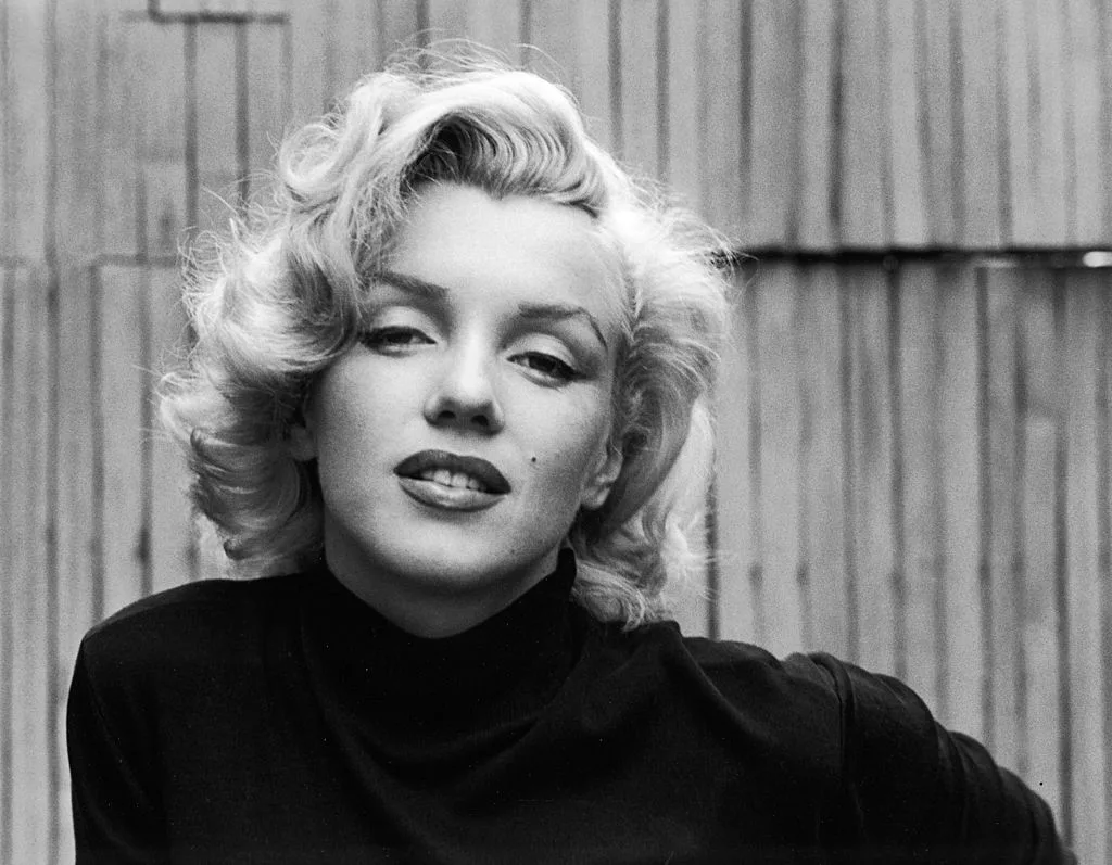 A black and white portrait of gemini celebrity Marilyn Monroe