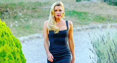 Sophie Monk spills: “They were like, ‘You really need to see a therapist’”