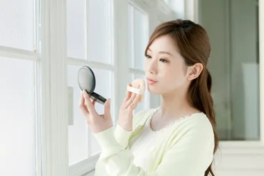 Cushion Foundation: What Is It?