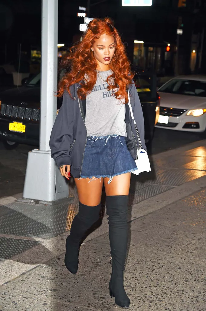 Rihanna red hair