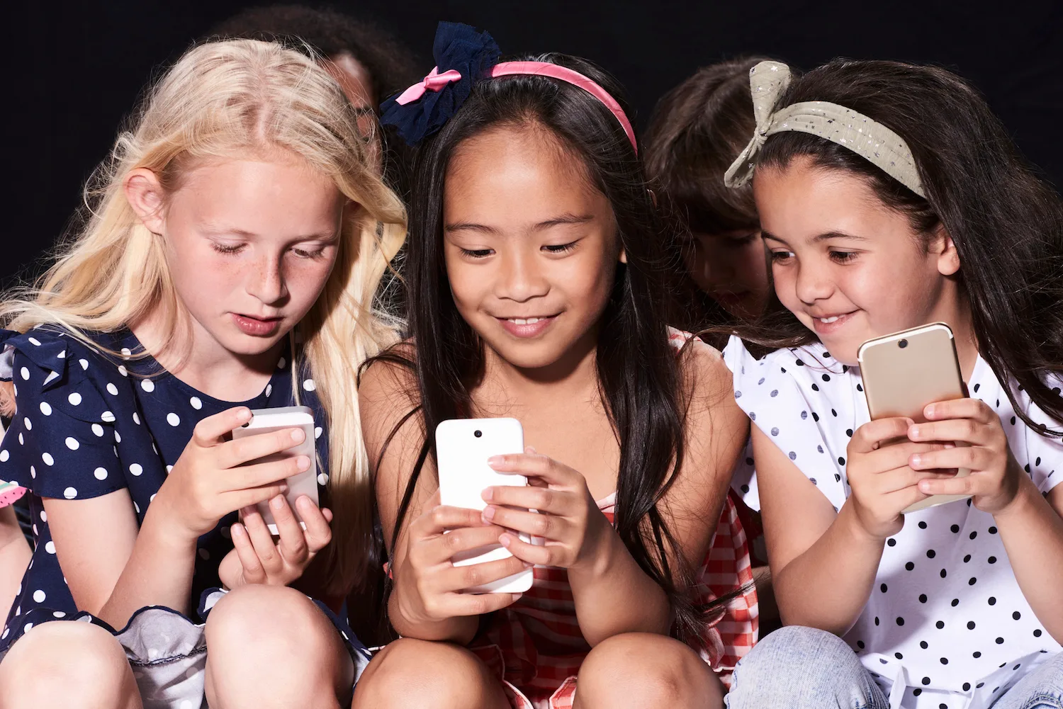 Social Media Age Restrictions: How Old Do You Have to Be? | WHO