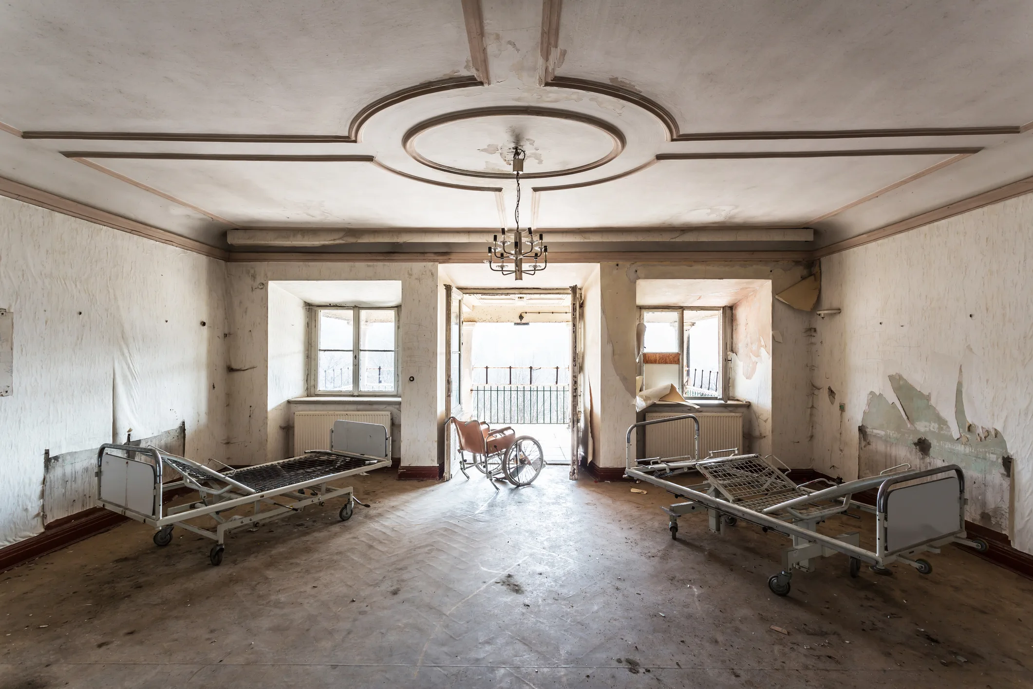 10 Blood-Curdling Ghost Tours In Melbourne You’ll Never Forget