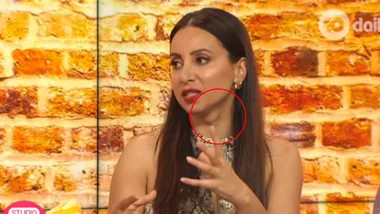 Viewer spots concerning lump in reporter’s throat