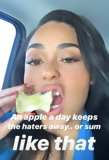 apple
