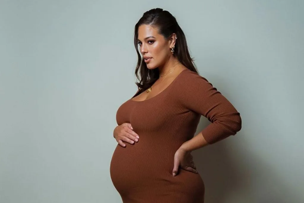 ashleygrahampregnant