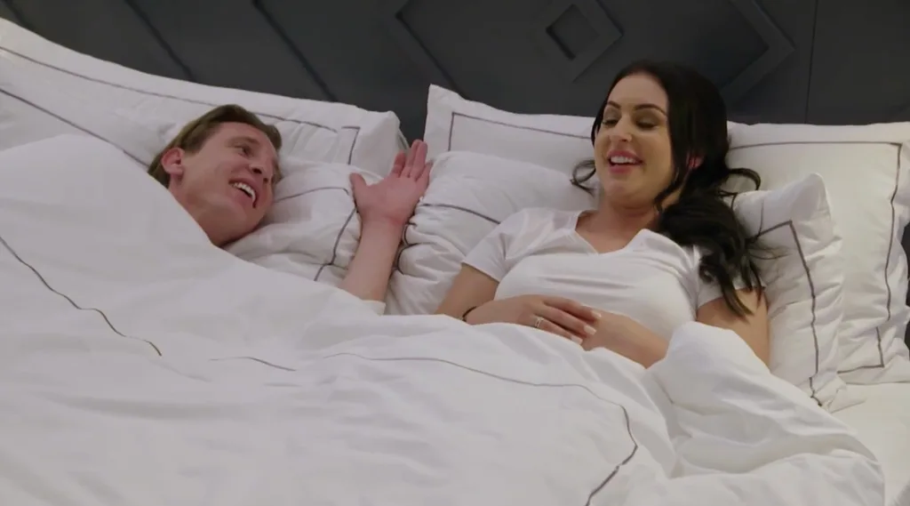 MAFS Ivan Aleks in bed