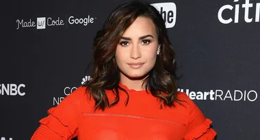 Demi Lovato and UFC Fighter Luke Rockhold are Instagram official