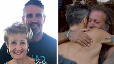 Lee Carseldine leaves Survivor after mother suffers stroke and dies