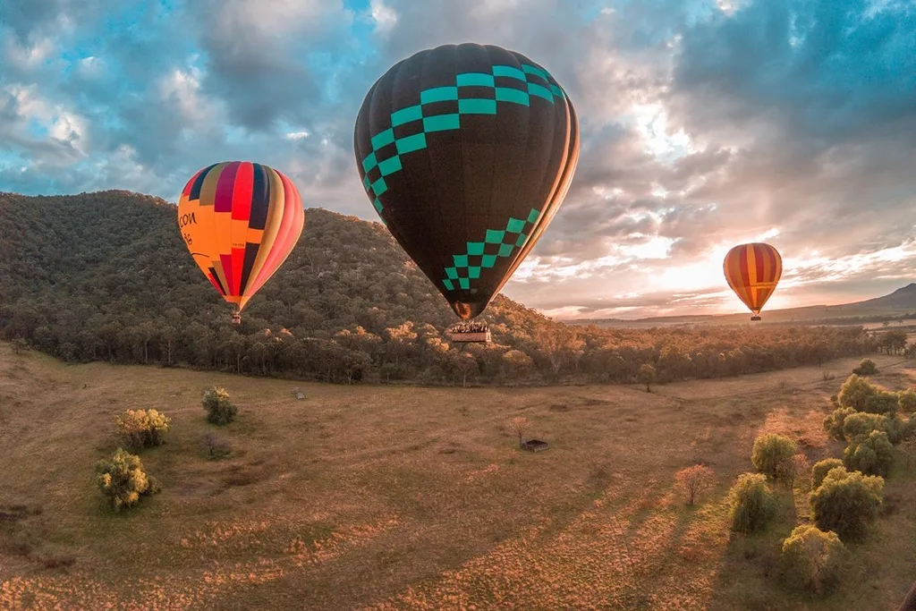 Hot air ballooning