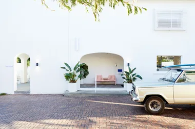 Motel Revivalism