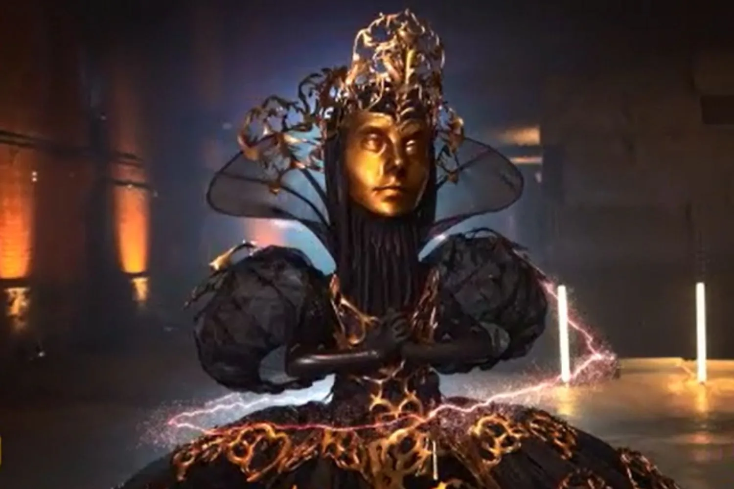 masked singer queen