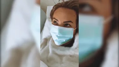 Fans correct Angie Kent’s mask etiquette in hospital