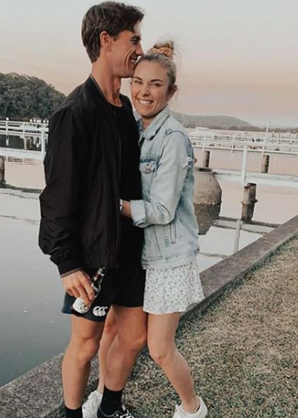 The Bachelor's Nicole debuts new boyfriend | WHO