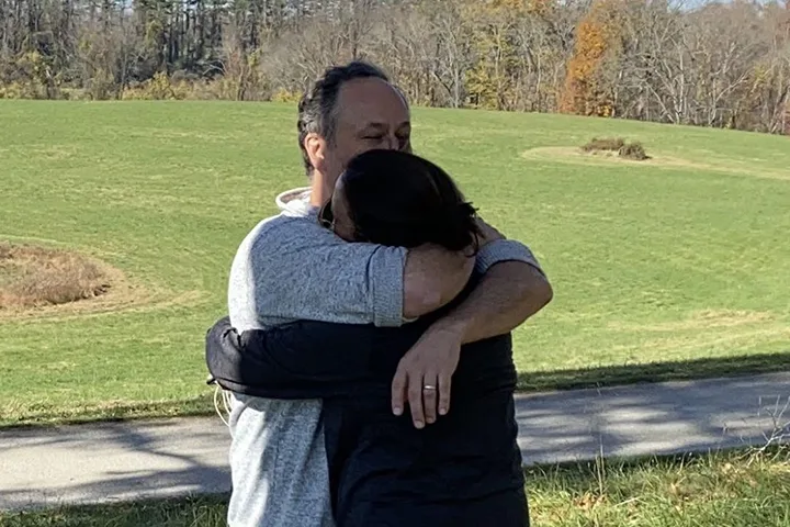 hug