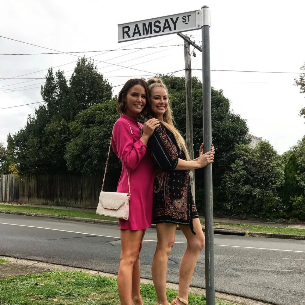 neighbours