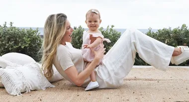 Jennifer Hawkins spills on motherhood