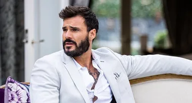 Did Locky make a subtle swipe at his Bachelor exes?