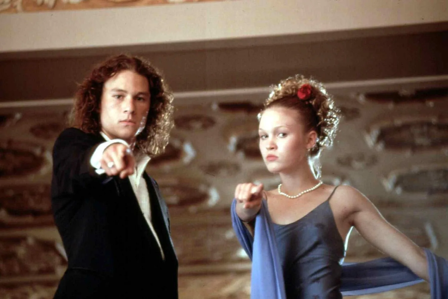 Heath Ledger and Julia Stiles