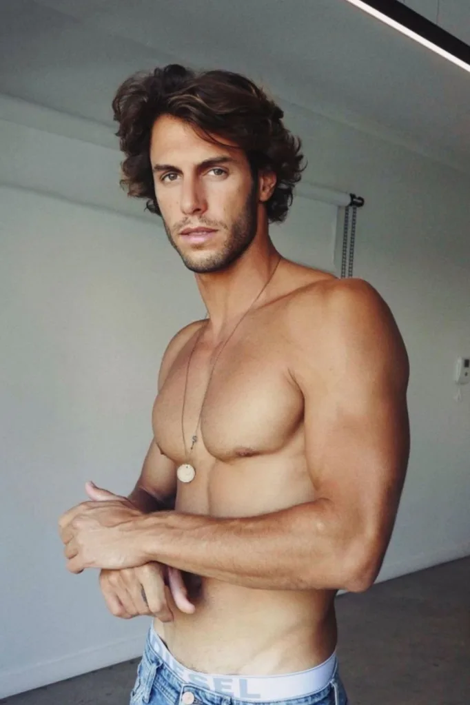 Elias