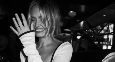 Lara Worthington’s latest candid snaps feature a surprise celeb