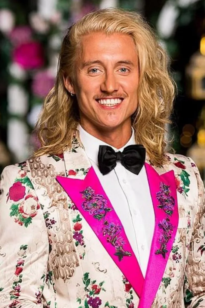 bachelor ciarran scott