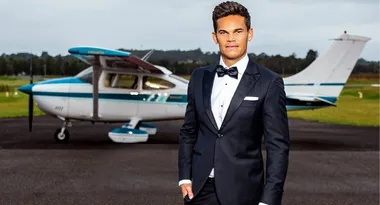 Bachelor Jimmy is ready to ‘sign his life away’ in first look of the season