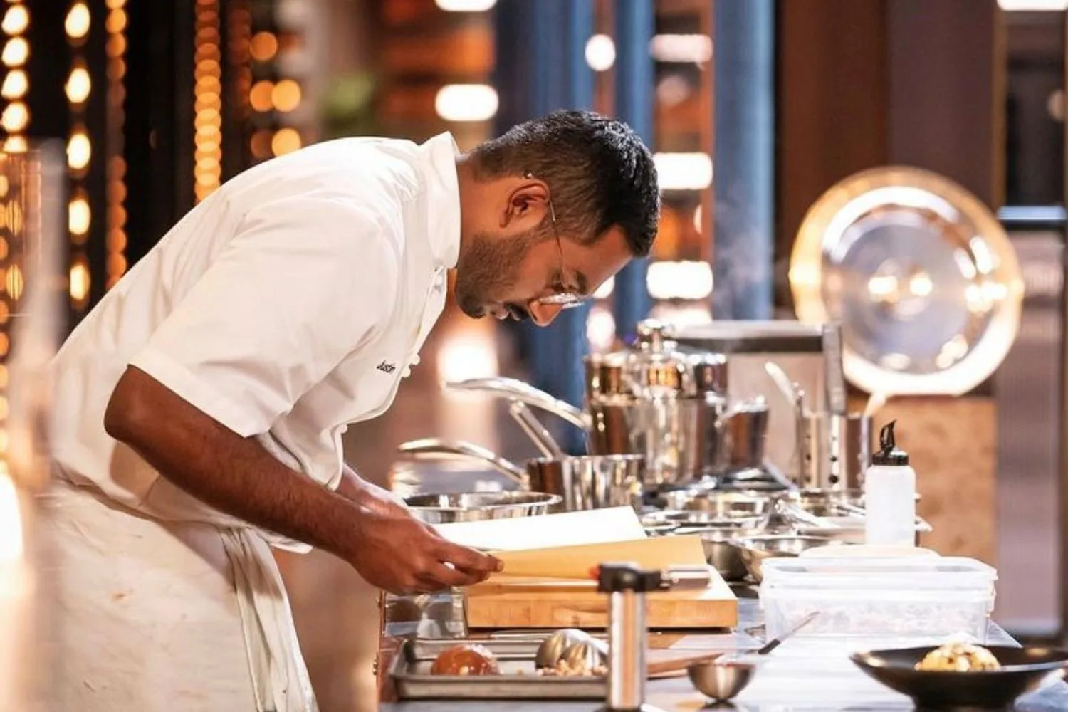 justin-narayan-cooking
