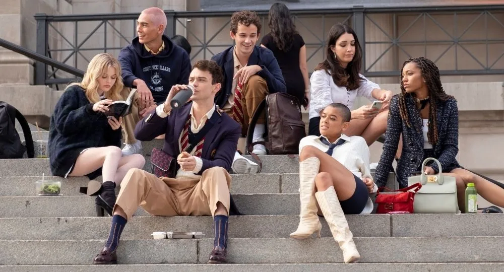 The Gossip Girl cast on why that surprising reveal was pure genius
