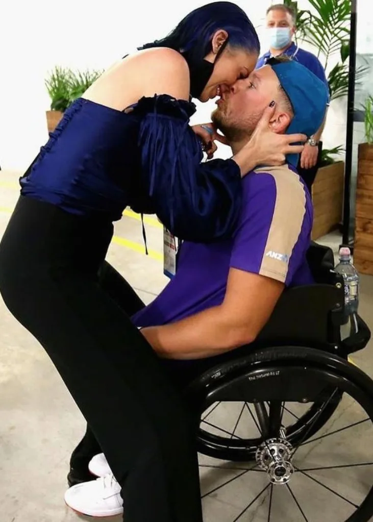 dylan-alcott-chantelle-otten-kiss
