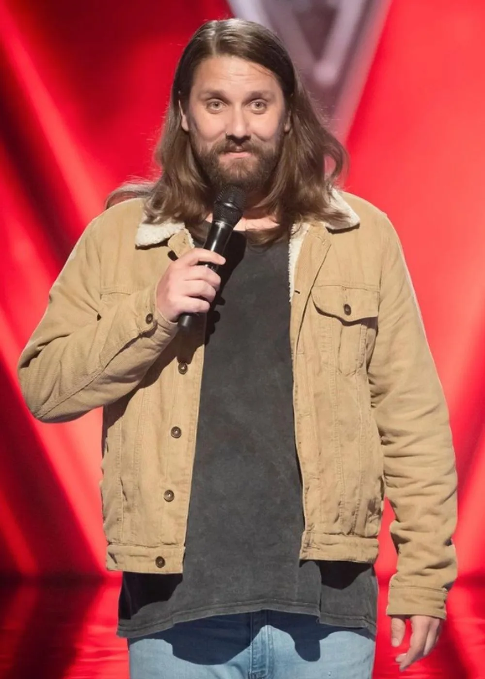 adrian-hood-the-voice