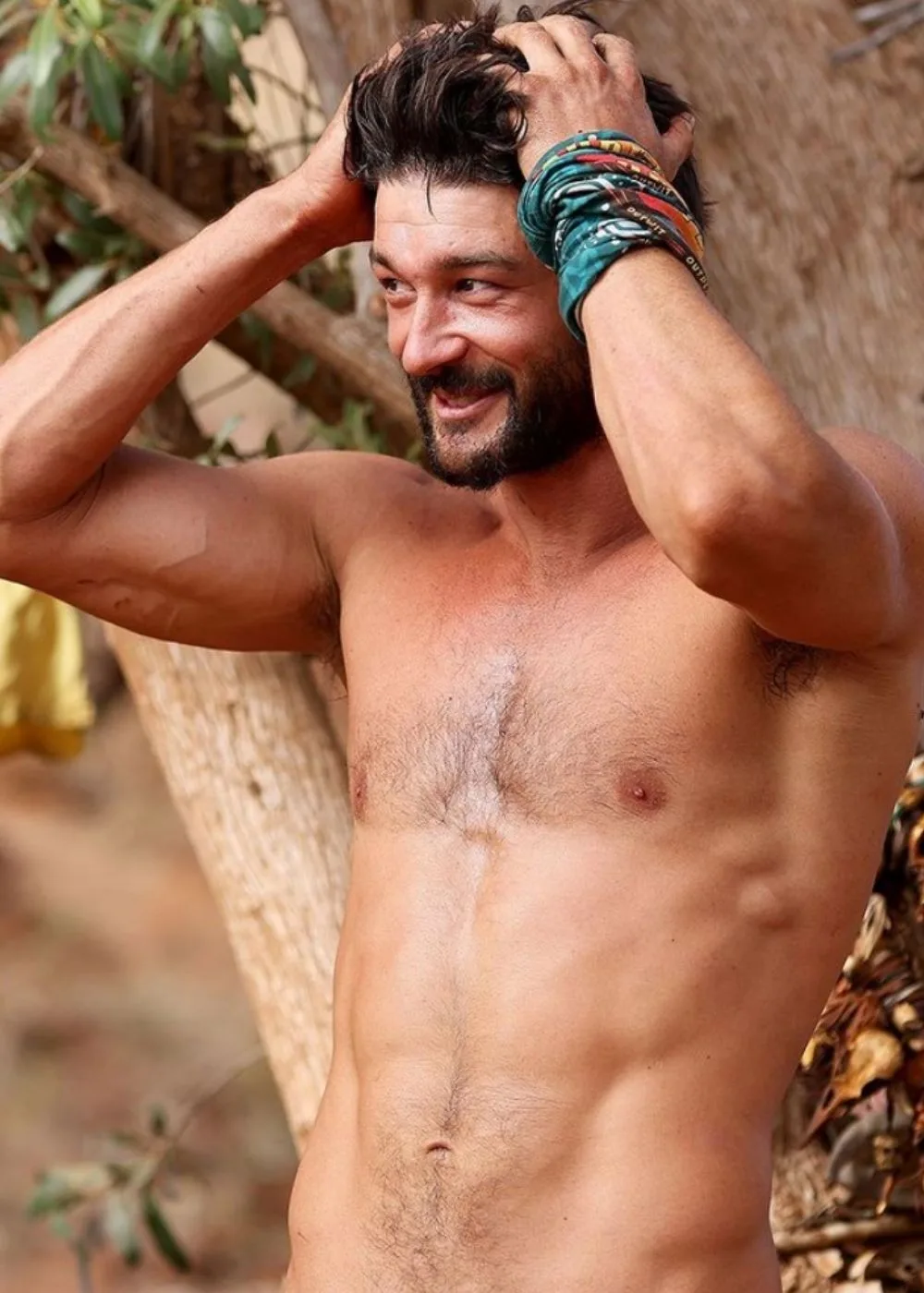emmett-pugh-survivor-shirtless