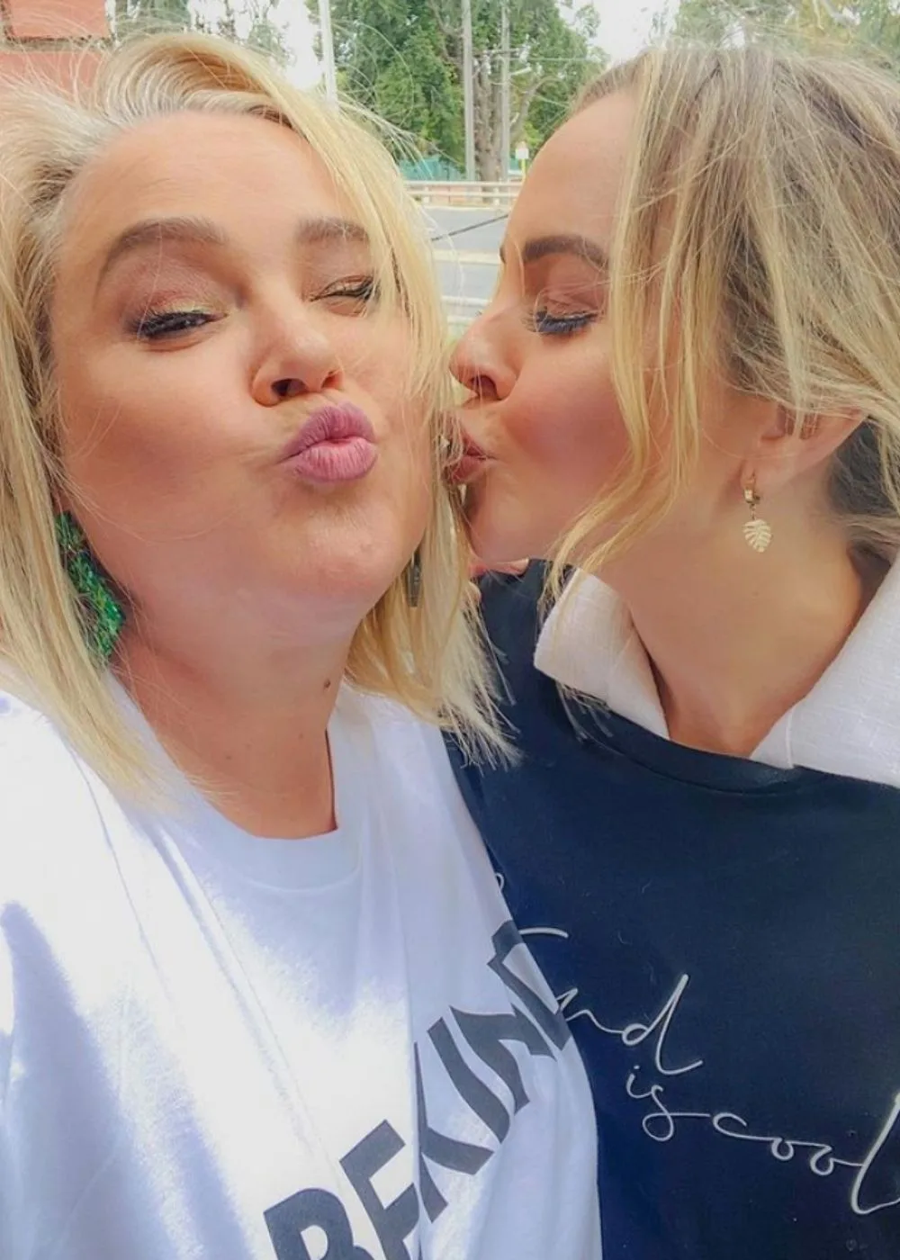 angie-yvie-be-kind