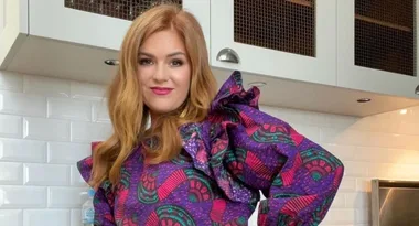 Isla Fisher used a fake name for a coffee order in Perth