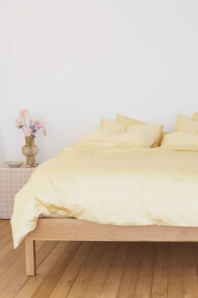 the iconic homewares lemon bed spread