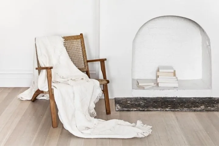 white linen throw