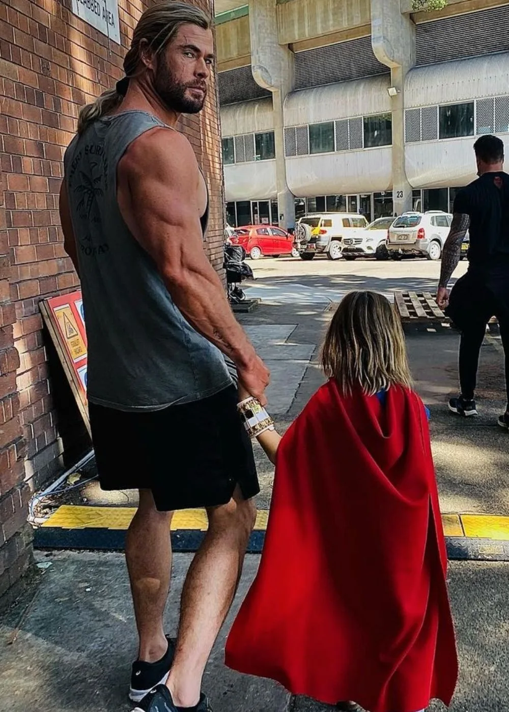 chris-hemsworth-thor-son