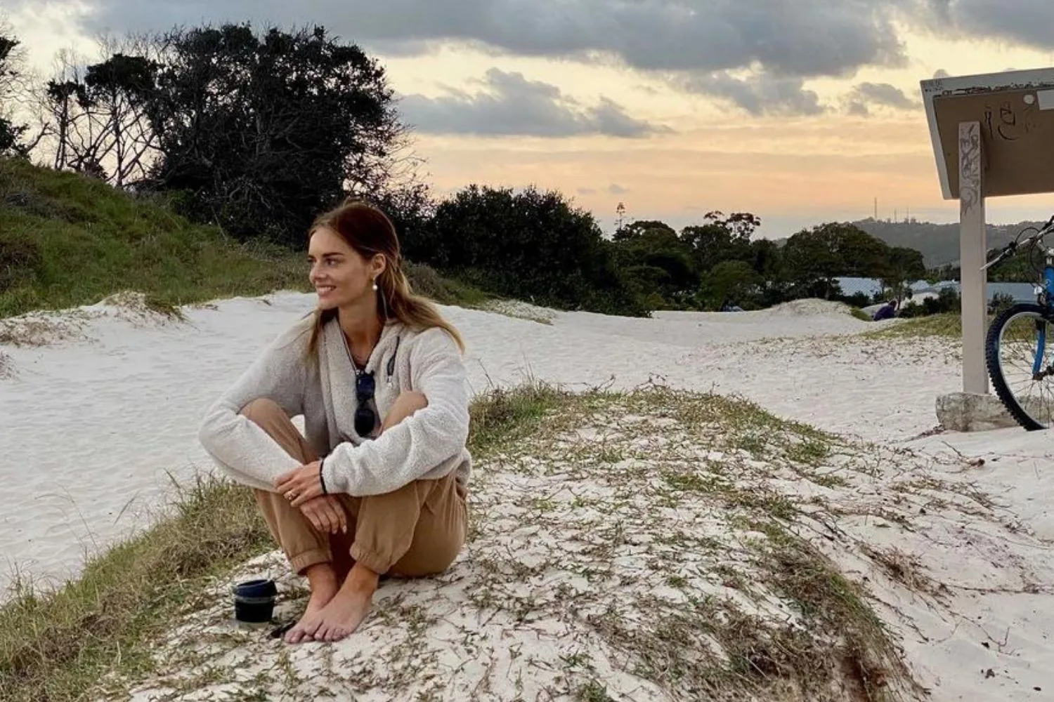 samara-weaving-byron-bay