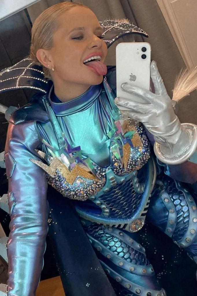 Alli masked singer costume