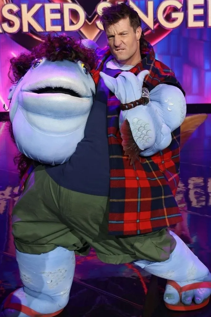 the masked singer axle whitehead